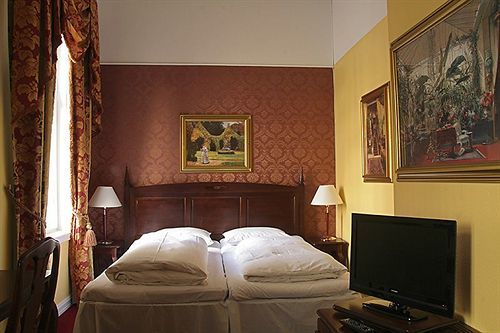 Grand Hotel Halden Ngoại thất bức ảnh